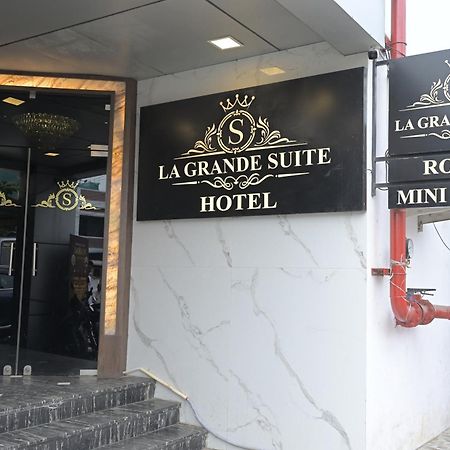 La Grande Suite Карайкал Екстер'єр фото